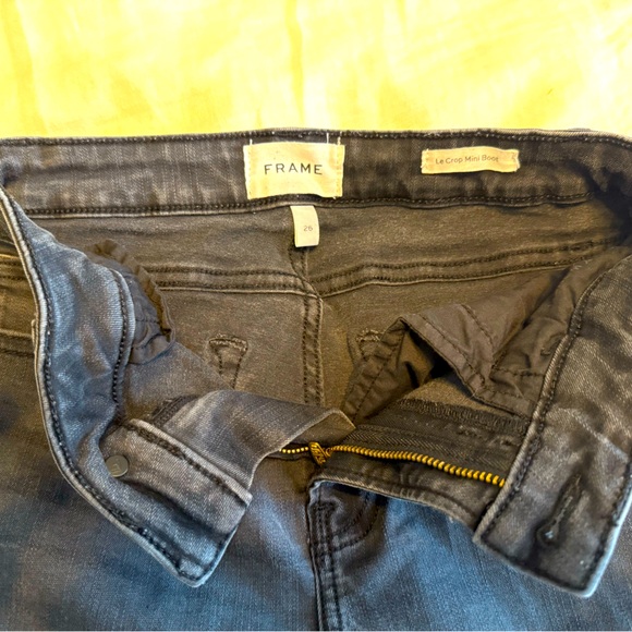 Frame Le Crop Mini Boot Jeans Size 26 Black Raw Hems - Picture 1 of 5